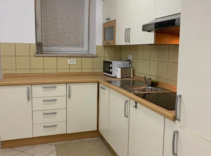 Apartma アパート ピラン